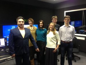 1-C0rgrFYAEroLY_qXfv4RGw